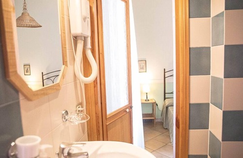 Monti House | Residenza Maritti Classic Rooms