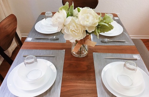 Rowland Heights Apartment | Resort 2b1.25b APT close to DTLA Disney