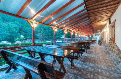 Zarnesti Bed & Breakfast | Resort 7 Crai - Cabana Craiul Crailor