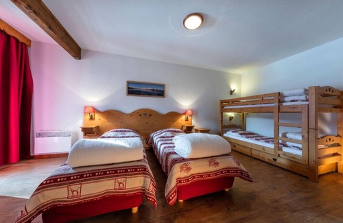 Abries Apartment | Resort center, fitness, swimming pool, parking, tv, ski locker, 26-36m², Abriès
