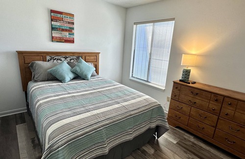 Avoca Condo | Resort/Golf Living near IU!