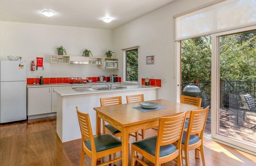 Cowes House | Resort Haven - sleeps 6