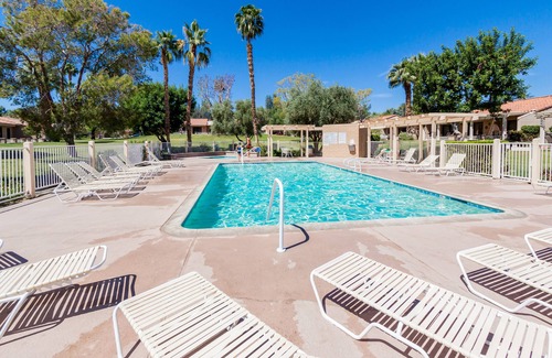 Palm Desert Condo | Resort living golf getaway with country club, near Joshua Tree National Park