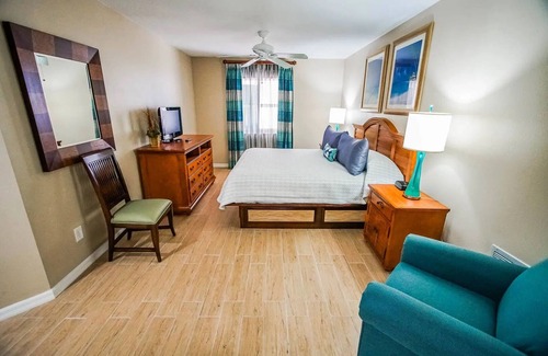 Cocoa Beach Resort | Resort on Cocoa Beach 2-Bedroom Oceanview No disruption due to Hurricane Milton!