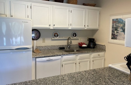 West Beach Village Villa | RESORT PRIVILEGES-3 Min to Pool/Beach/Golf!Great Rates & View!Clean and pristine