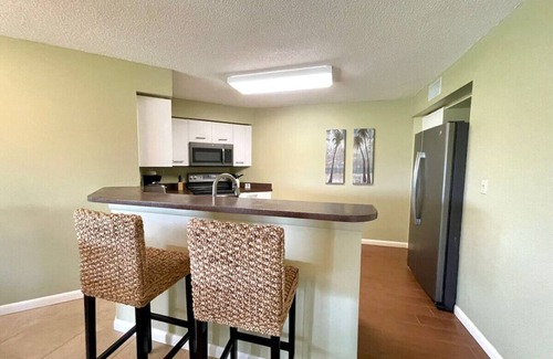Isla del Sol Condo | Resort Style Living - Golf Course Views, Location!