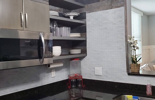 East Ocean Ave Condo | Resort Style Living 5 minutes from the beach