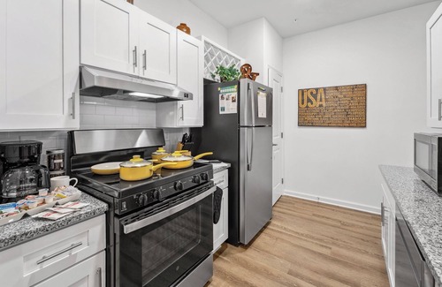 Yulee Apartment | Resort Style Luxury 1st Floor ADA Accessible Apartment with Pool, Gym, and More!