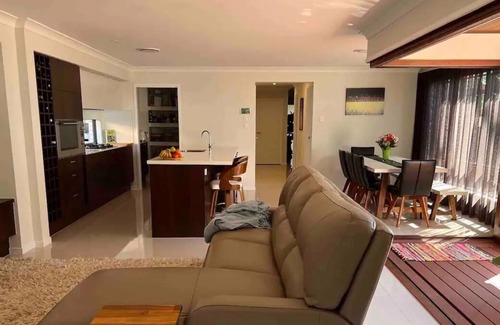 Ballina House | Resort Style Oasis, In-Town Hide-Away
