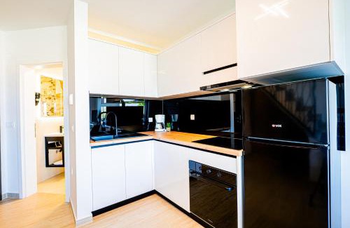 Zrce Apartment | Resort Trcol