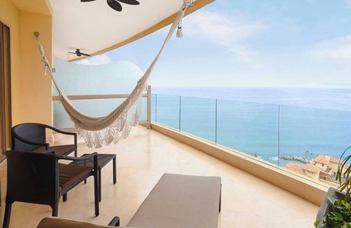 South Shore Hotel Area Resort | Resort with AC, WiFi, fitness room in welcoming Puerto Vallarta
