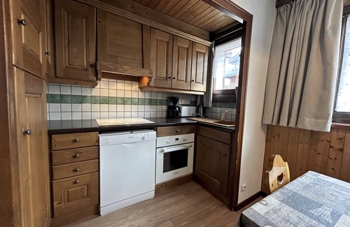 La Clusaz Apartment | Resse - Apartment 3* village center, near ski slope for 6 people