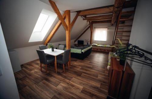 Slapy House | Restaurace čp.2