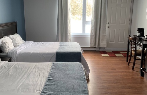 Metabetchouan Hotel | Restaurant-Motel le Rond-Point