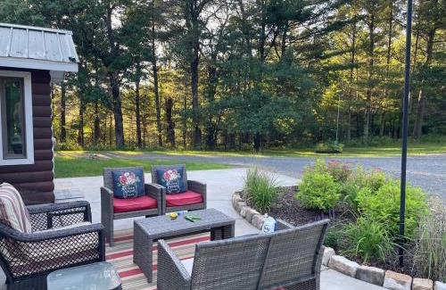 Grantsburg House | Restful Retreat