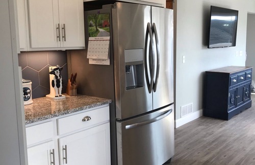 New Haven Other | Restored Farmhouse Close to WI Dells