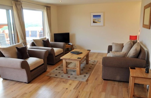 Winnard's Perch House | Retallack Resort Fistral Hot Tub, waterside house