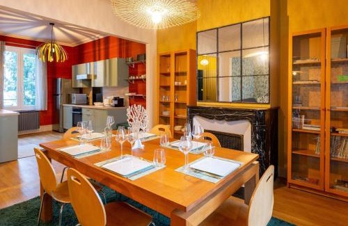 Poincare - Foch - Anatole France - Croix de Bourgogne Apartment | Retraite élégante à Nancy avec 3 chambres spacieuses - FR-1-584-342