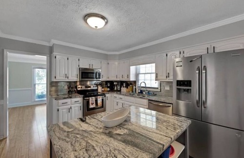 Snellville House | Retreat on Mountain Way