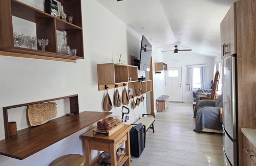 Logan Heights House | Retreat to SD: FamilyFriendly, Conventions,Dowtown,Petco Park,Rady Shell,Beaches