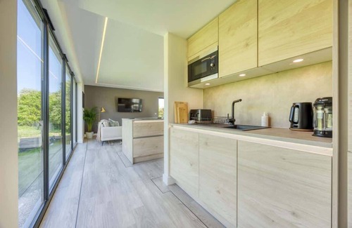 Glasgow Cabin | Retreat to the Campsies