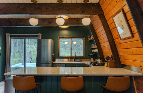 Island Park Cabin | Retro A-Frame w/Hot Tub, Perfect Couple's Getaway