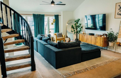 Rexburg House | Retro Home in the Heart of Rexburg with Game Room & King Suite close to BYUI