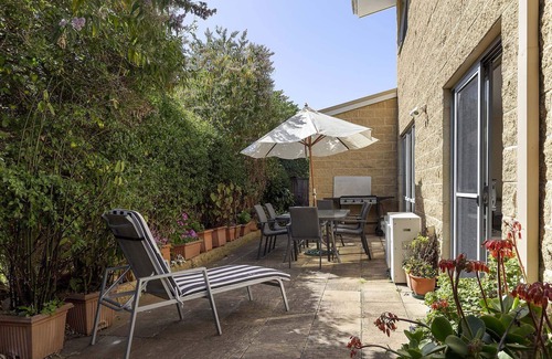 Anglesea House | Retro Twist , Modern Town House