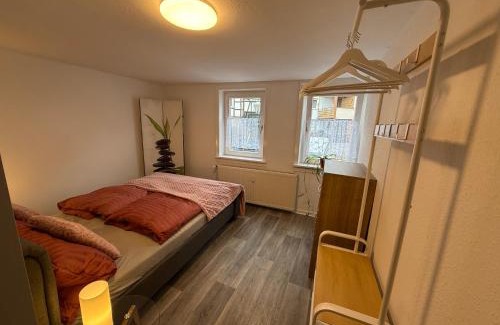Wolfhagen Apartment | Retro und Gemütlichkeit im Fachwerkhaus - 2 Schlafzimmer, Wohnzimmer, Parkplatz, Balkon