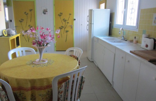Saint-Raphael Apartment | REZ OF VILLA NEW APARTMENT 60M ² WITH MEDITERRANEAN GARDEN BETWEEN BEACHES AND ESTEREL