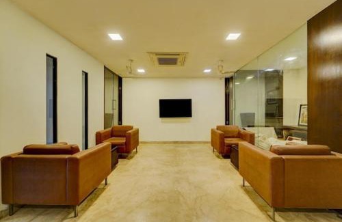 Royapettah Hotel | RG SUITES Formerly RAJ RESIDENCY Near US EMBASSY & APOLLO HOSPITAL
