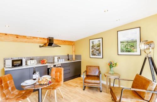 Llangadfan House | Rhosyn - Uk40260