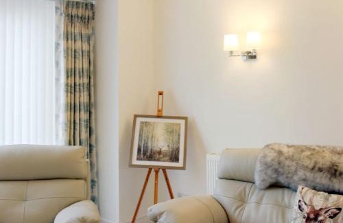 Gigha House | Rhunahaorine Cottage