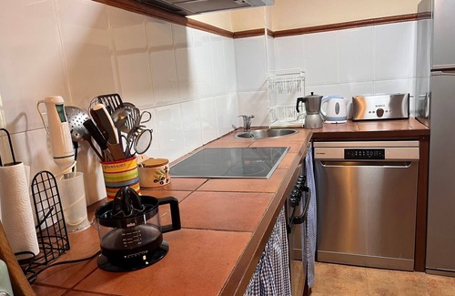 Ribadesella Cottage | Ribadesella. Garden with Nice Mountain views. 5 Minutes to the Beach. For 6/7