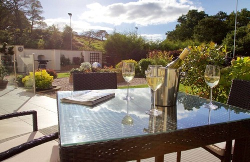 Blackburn Cottage | Ribble Cottage in The Ribble Valley, Whalley, Lancashire - Sleeps 4