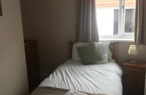 Currie Hotel | Riccarton Inn