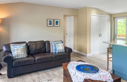 Newbridge House | Ridge View Lodge - Uk49924