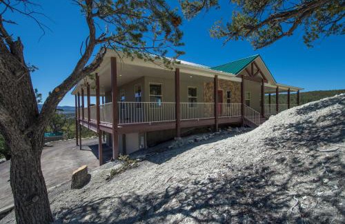 Mammoth Creek House | Ridgetop Hideaway