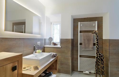 Innsbruck Apartment | Riedz Apartments Innsbruck- Zentrales Apartmenthaus mit grüner Oase
