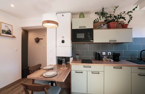 Villard-de-Lans Apartment | Right in the center of the village! Ideal for a couple