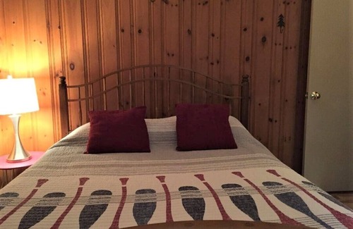 Moultonborough Cottage | Right on the water with great views!