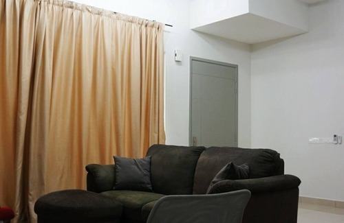 Jenjarom House | Rimbayu Homestay Kota Kemuning,Shah Alam