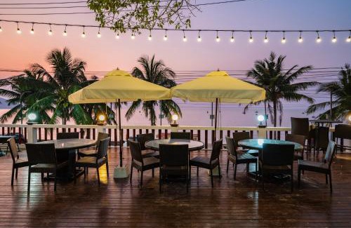 Bang Sare Villa | RimLay Beachfront Pool Villa