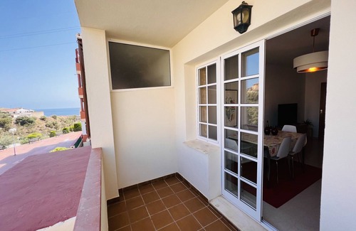La Cala del Moral Apartment | RINCÓN ☀️ WIFI + NETFLIX + POOLS + SEA ☀️