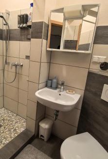 Lahr Apartment | Rince Groß Apartment