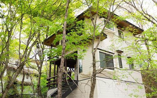 Nagawa House | rinne 2nd living Kitakaruizawa Garden