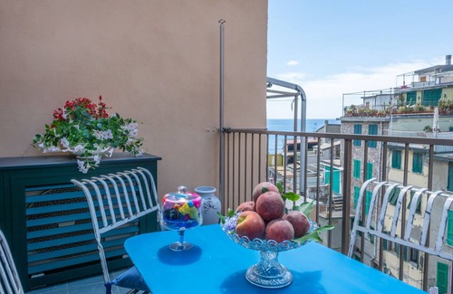 Riomaggiore House | Riomaggiore - Cinque Terre - House with terrace on the marina