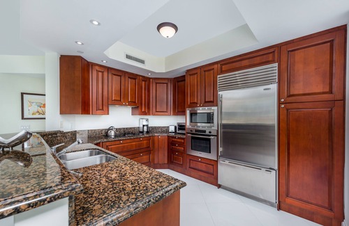 Singer Island Condo | Ritz Carlton Beach Residence - Hotel Amenities ★ by Guaranteed Rental™