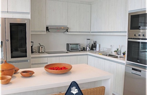 Manta Apartment | Riva di Mare: Oceanview 3 Bedroom