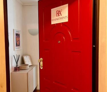 Barriera Vecchia-San Giacomo Apartment | RivApartments2 with private parking